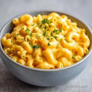 Crockpot Mac and Cheese with Cream Cheese