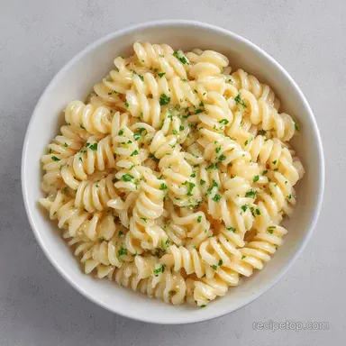Simple Creamy Pasta Salad for 8 Servings Recipe Card